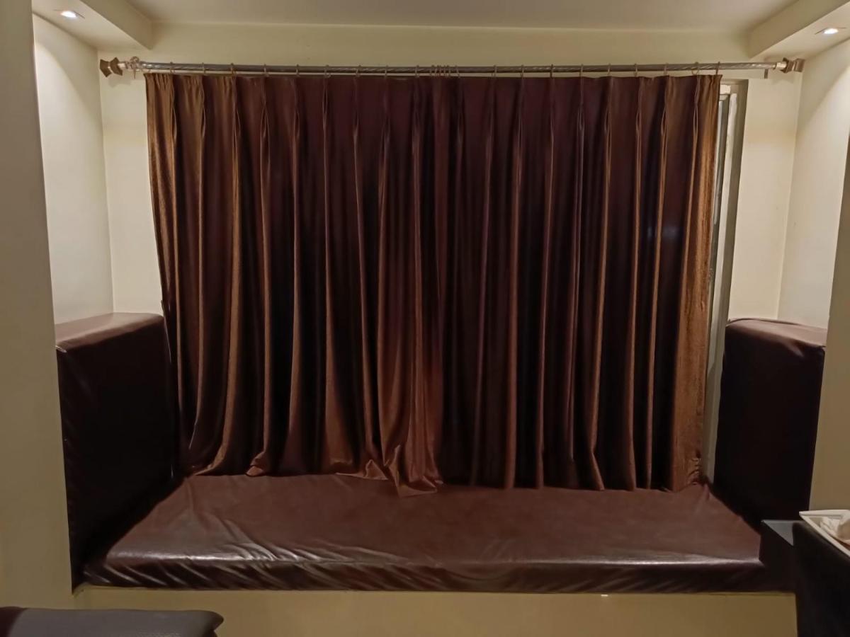 Sheldon Hotel Kalkuta Zewnętrze zdjęcie
