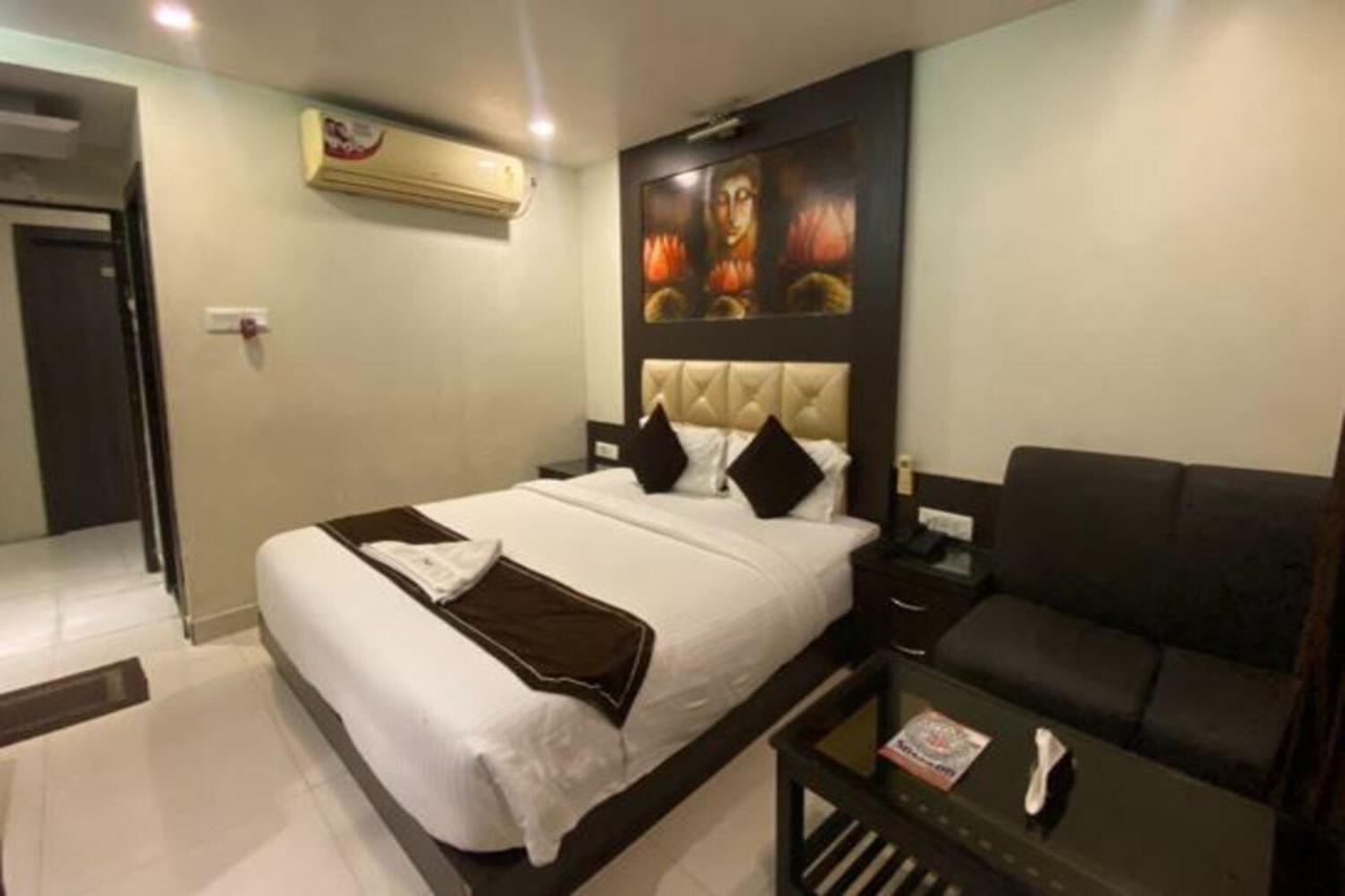 Sheldon Hotel Kalkuta Zewnętrze zdjęcie