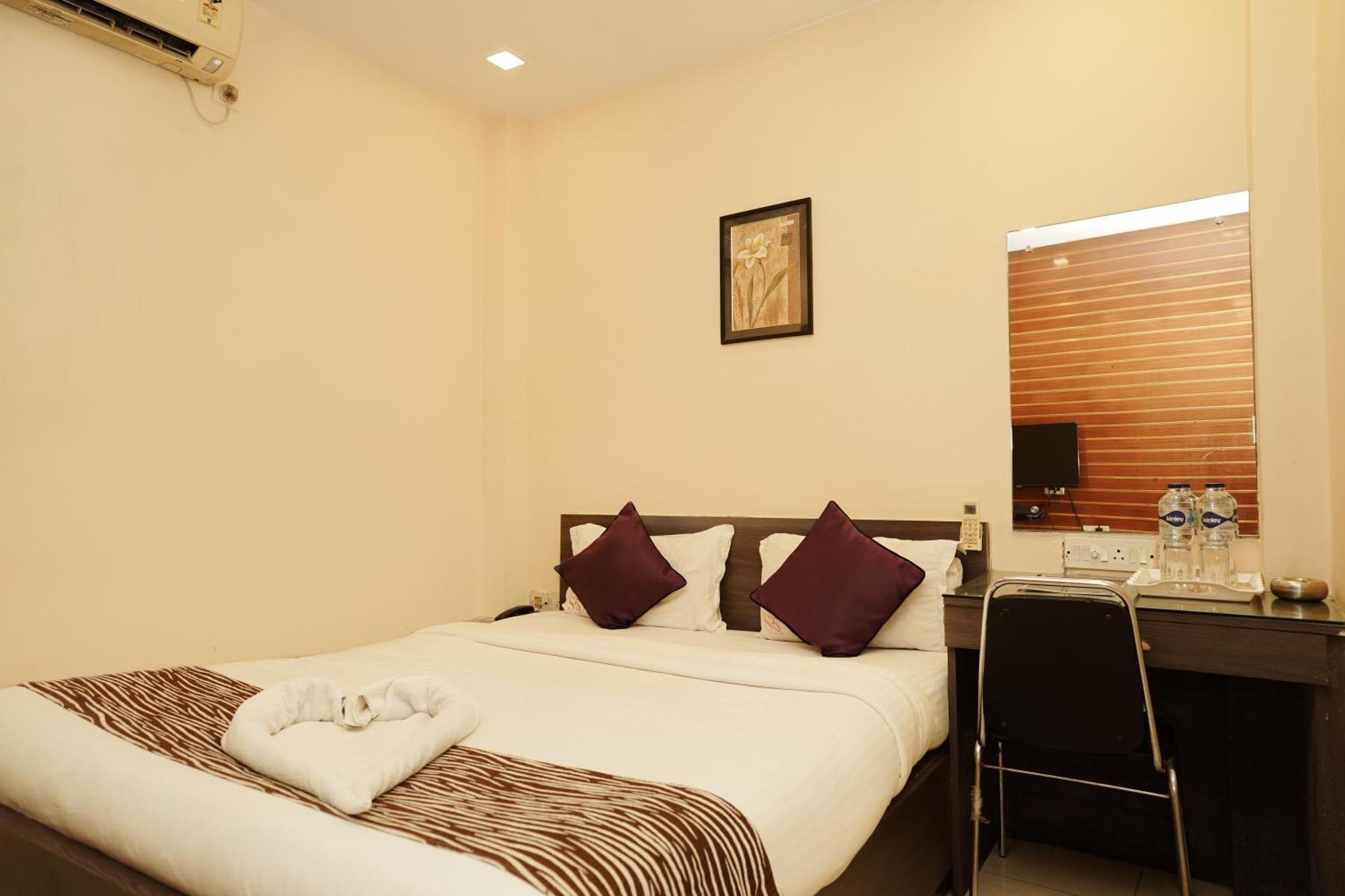 Sheldon Hotel Kalkuta Zewnętrze zdjęcie