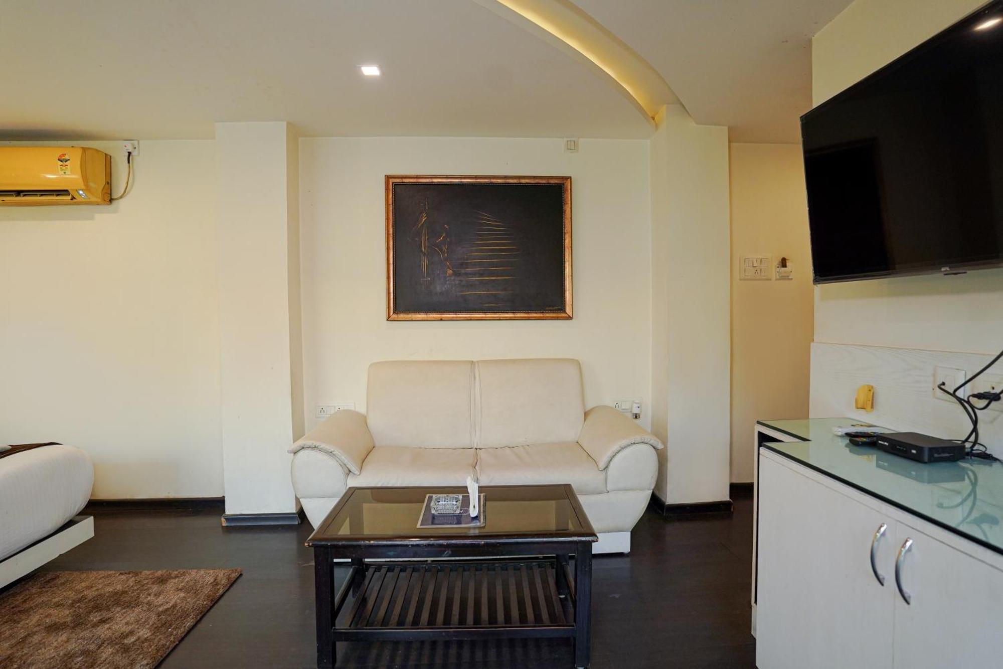 Sheldon Hotel Kalkuta Zewnętrze zdjęcie