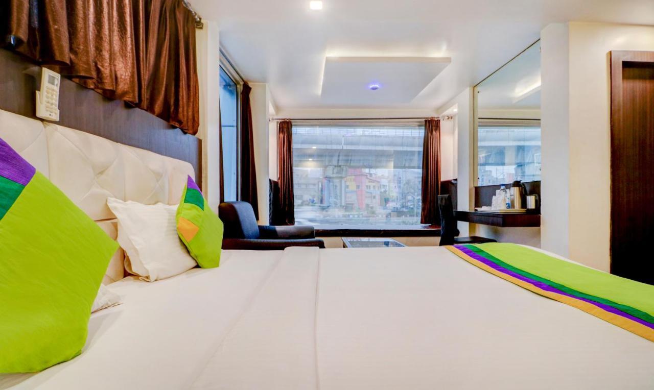 Sheldon Hotel Kalkuta Zewnętrze zdjęcie